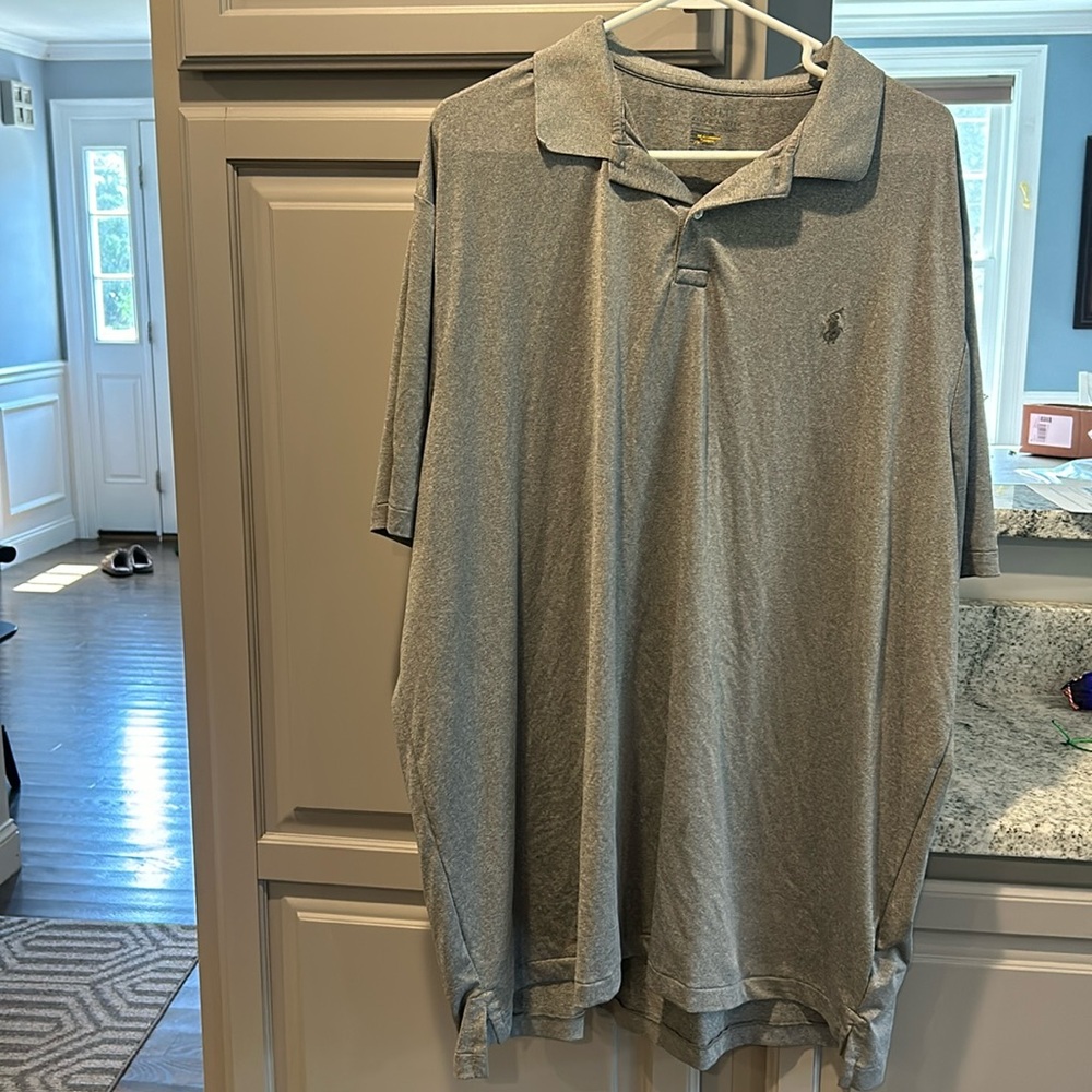 Men’s XXL polo collard shirt
